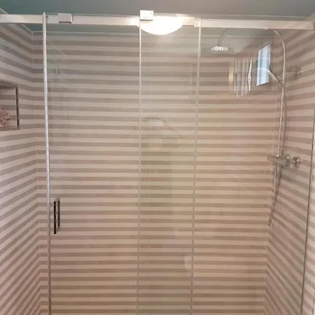 Alojamento de Acomodação e Pequeno-almoço Bagno Venezia *