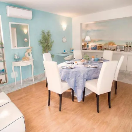 Bagno Venezia Alojamento de Acomodação e Pequeno-almoço Marina Di Carrara