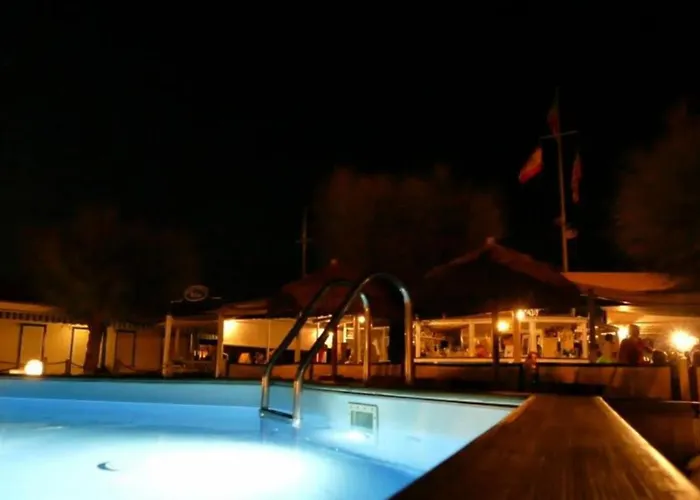 B&B Bagno Venezia 마리나 디 카라라