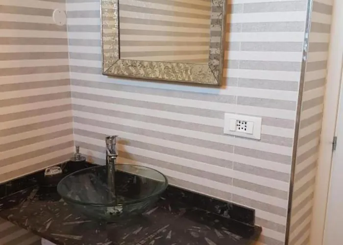 Bagno Venezia B&B 마리나 디 카라라