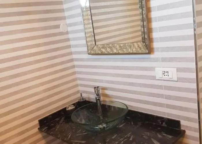 Bagno Venezia * 마리나 디 카라라